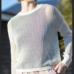 Uniqlo 3D Knit Mesh Long-Sleeve Crew Neck Linen Blend Sweater S